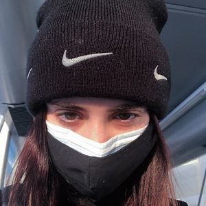 Meet your Posher, Amara